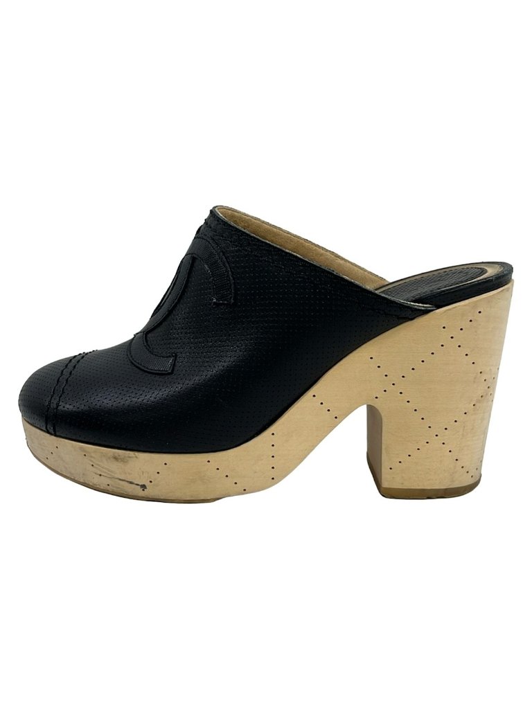 Chanel Mules 36.5 Black Cc Logo Perforated Sabot Leather